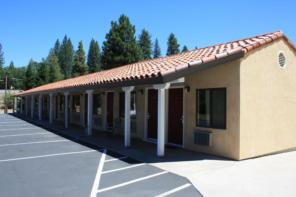 Gold Trail Motor Lodge Placerville Exterior photo